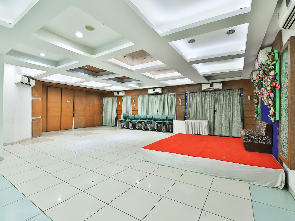 Oyo 1123 Hotel Rock Regency Ahmedabad Eksteriør billede