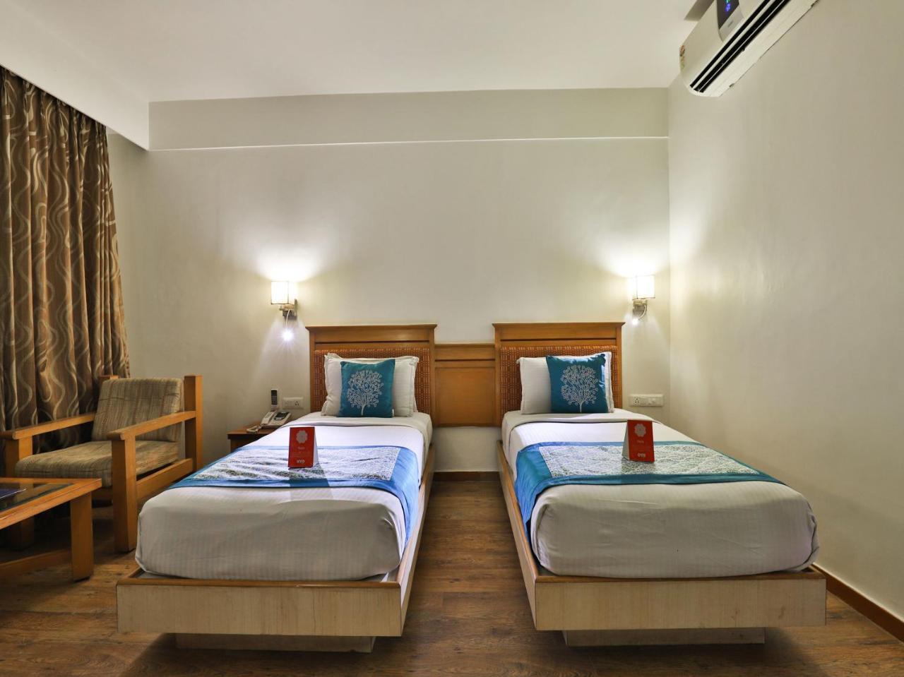 Oyo 1123 Hotel Rock Regency Ahmedabad Eksteriør billede